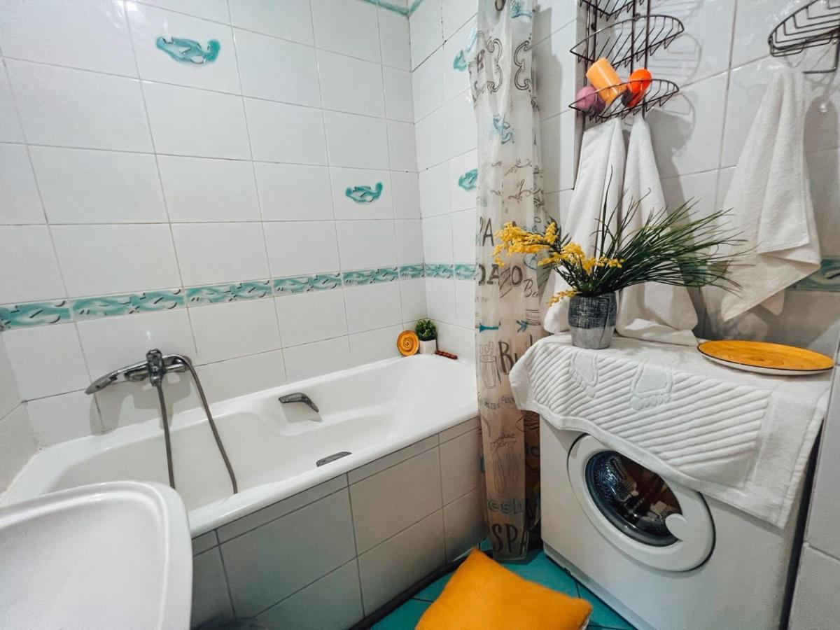 Apartments Rentals Ukraine on Kreshchatik Kiew Exterior foto