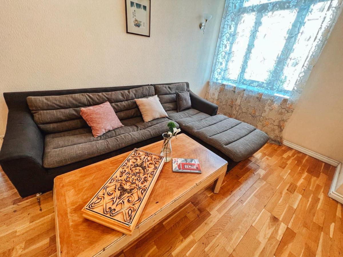 Apartments Rentals Ukraine on Kreshchatik Kiew Exterior foto