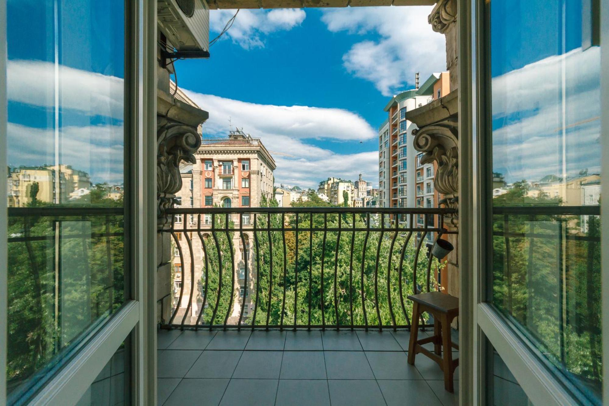 Apartments Rentals Ukraine on Kreshchatik Kiew Exterior foto