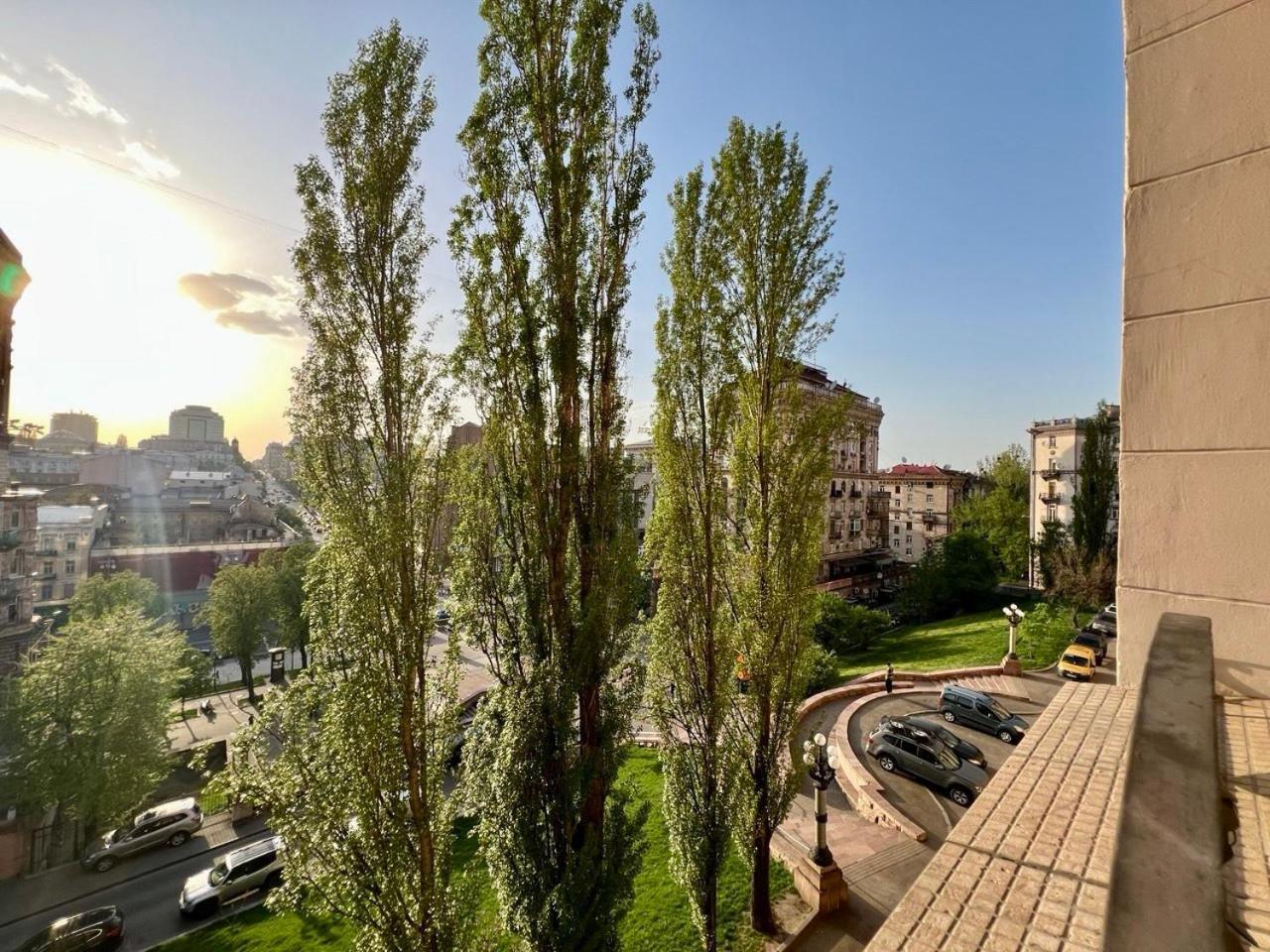 Apartments Rentals Ukraine on Kreshchatik Kiew Exterior foto