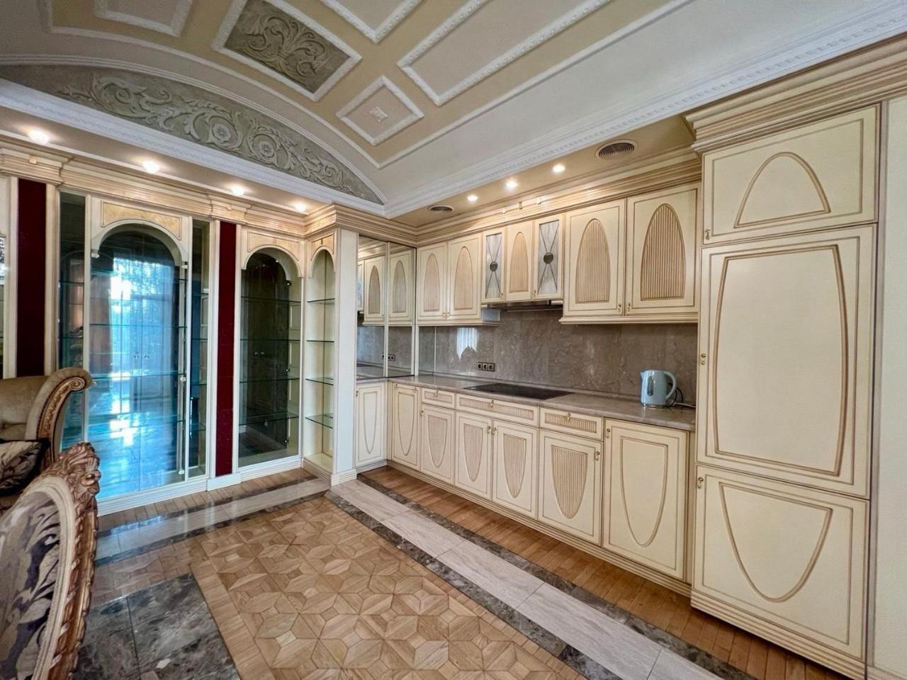 Apartments Rentals Ukraine on Kreshchatik Kiew Exterior foto